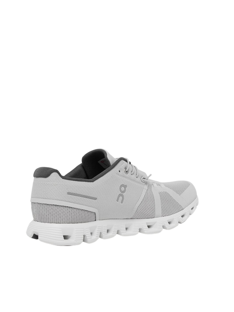 gambar-belakang-Sepatu-On-Running-Cloud-5-Men_s-Shoes-Glacier-White_1