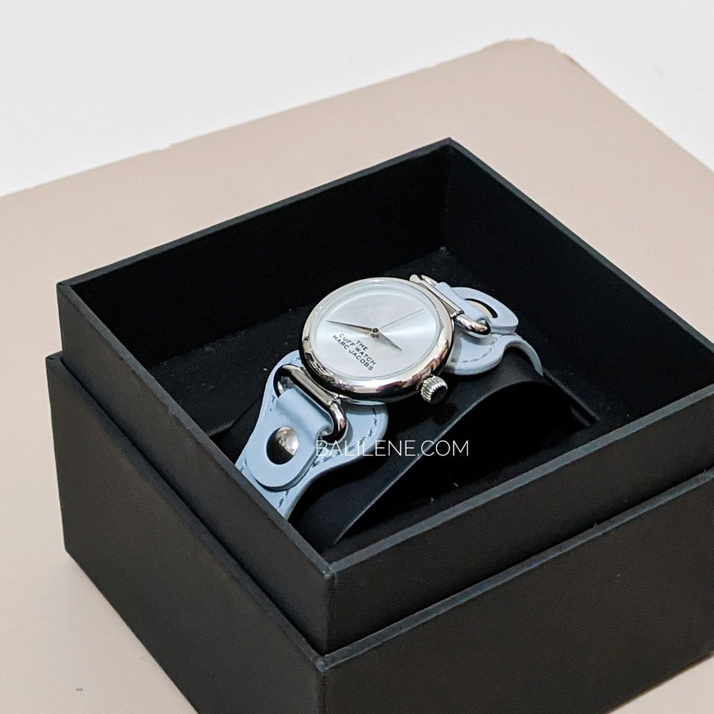 gambar-box-Marc -Jacobs -The- Cuff -White -Dial- Leather -Strap- Watch- Light- Blue / Silver