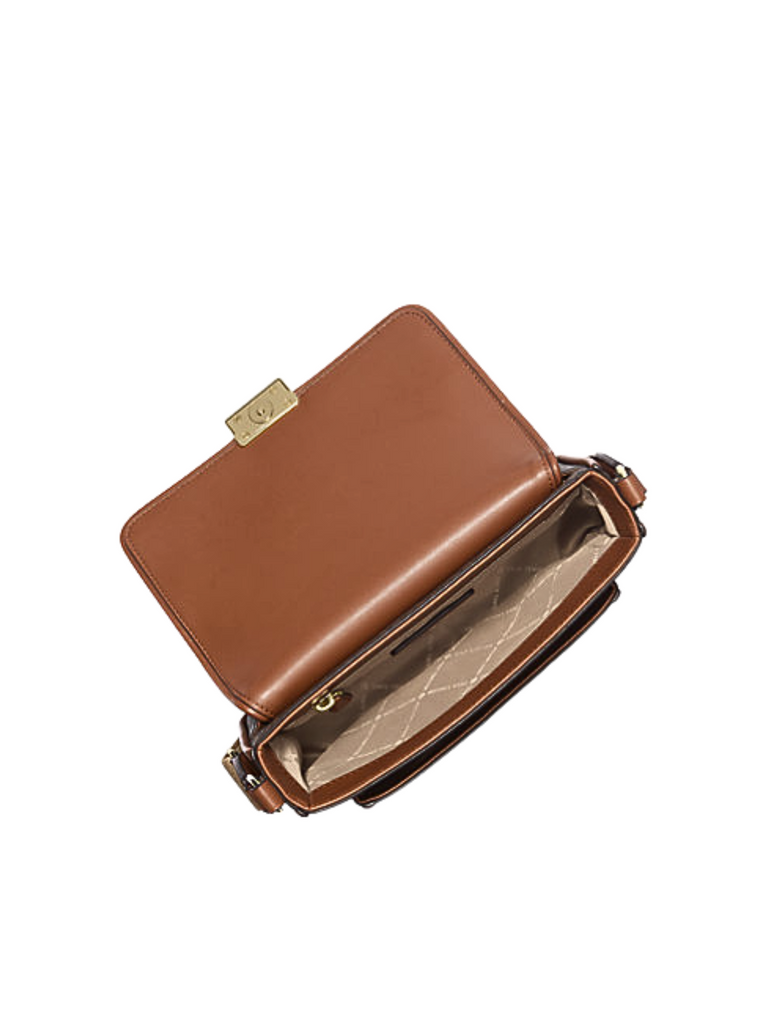 gambar-dalam-Michael-Kors-Bradshaw-Medium-Signature-Logo-Messenger-Bag-Brown