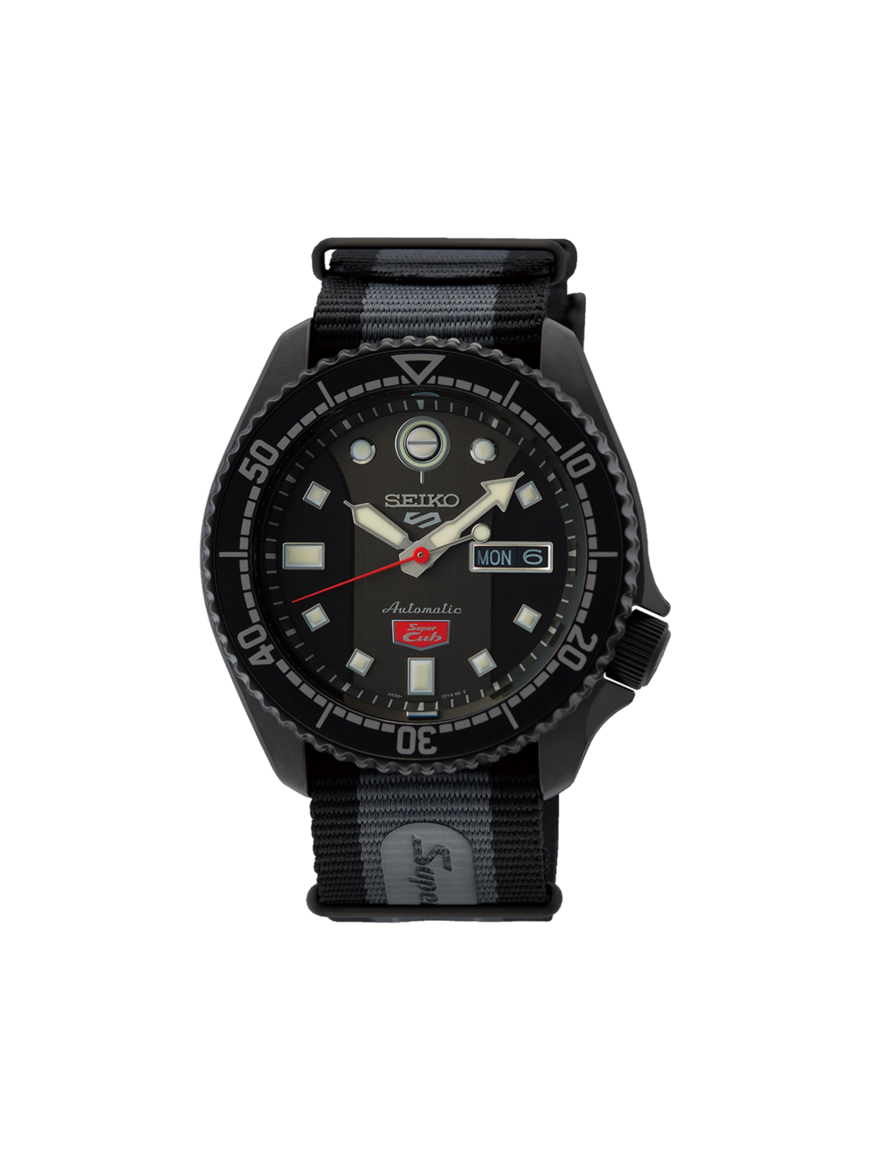 gambar-depan-5 -Sports-Seiko- Honda -Super- Cub- Limited -Edition -“SKX -Sense- Style” -Automatic- Grey -Nylon -Strap- Black -Dial