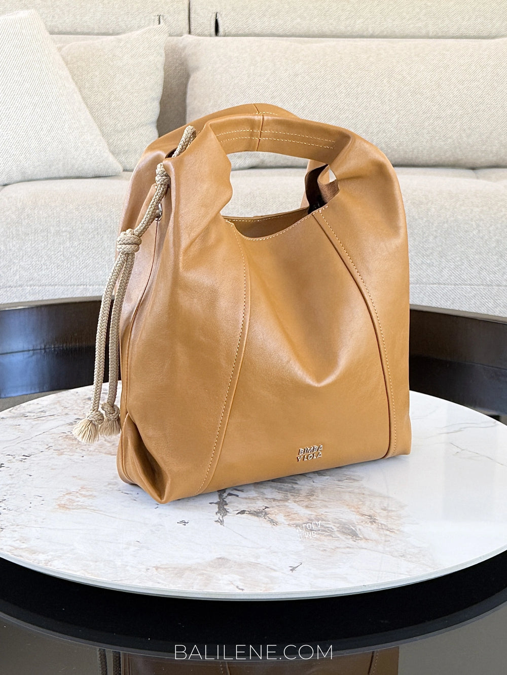 gambar-depan-BYL-Medium-Toffee-Leather-Paper-Bag-balilene