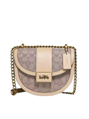 gambar-depan-Coach-Alie-Saddle-Bag-In-Signature-Jacquard-Stone-IvoryWEBP