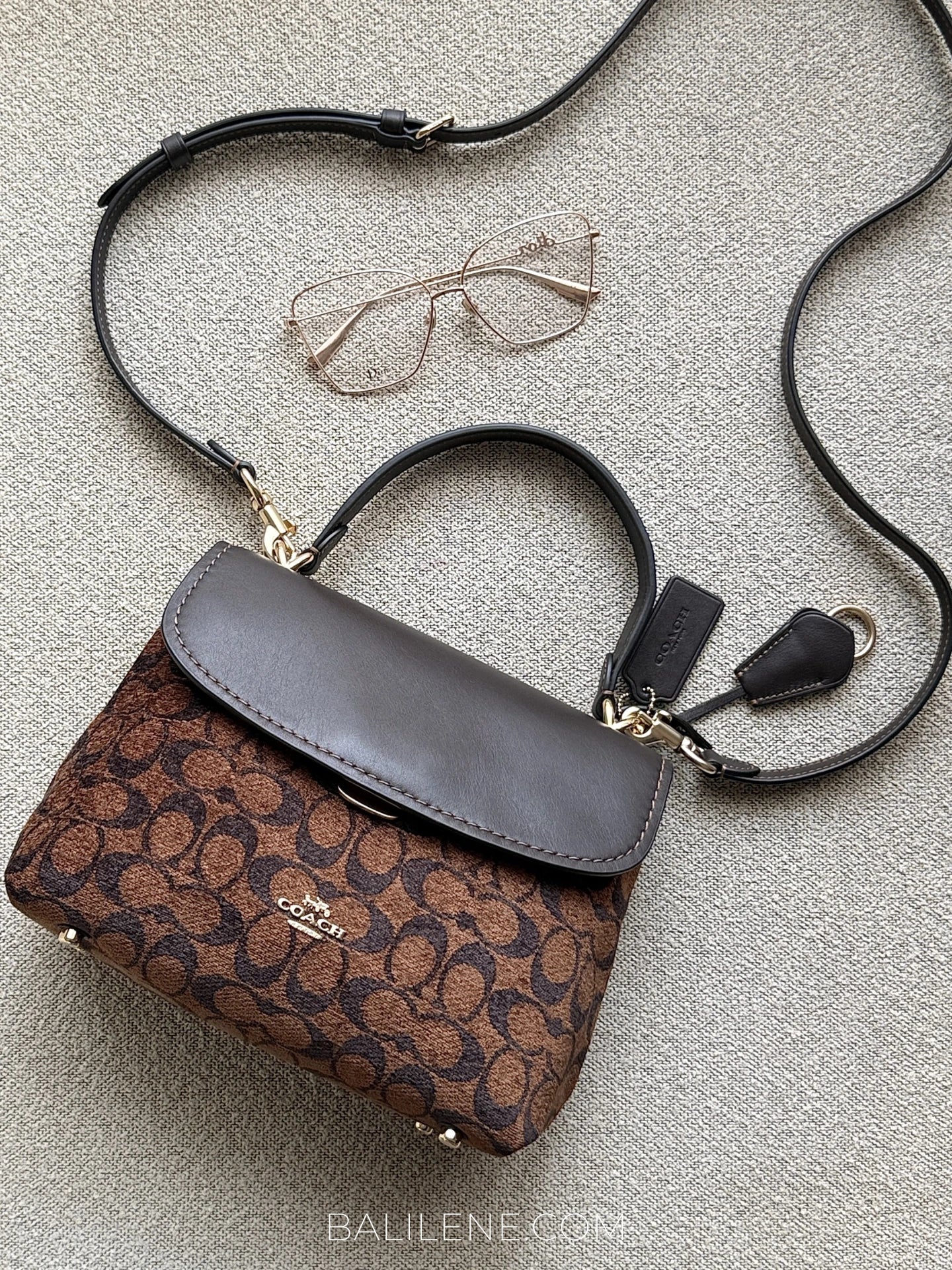 gambar-depan-Coach-Emory-Top-Handle-Bag-In-Signature-Chenille-Truffle-balilene