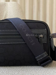 gambar-depan-Coach-Theo-Camera-Bag-In-Signature-Jacquard-Black-balilene
