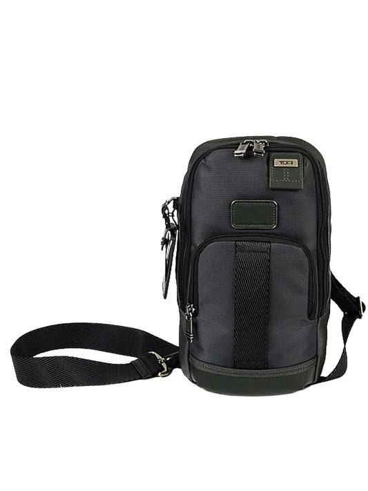 gambar-depan-Fife-Slim-Sling-Bag-Seal-Grey-TUMI