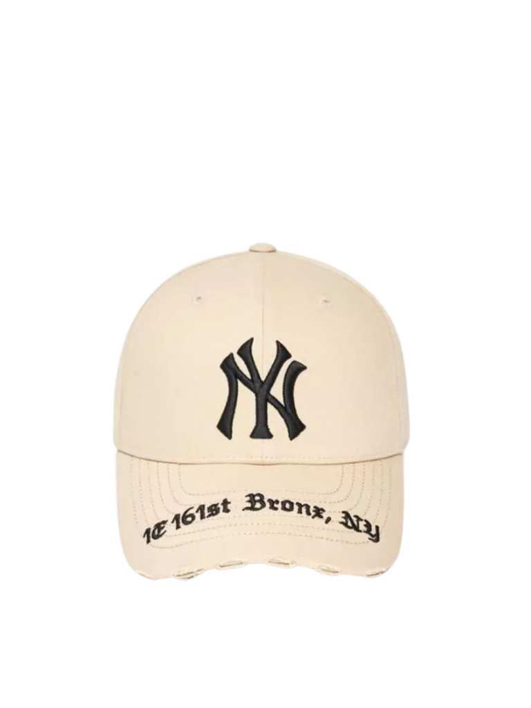gambar-depan-MLB-Gothic-Address-Ball-Cap-New-York-Yankees-beige