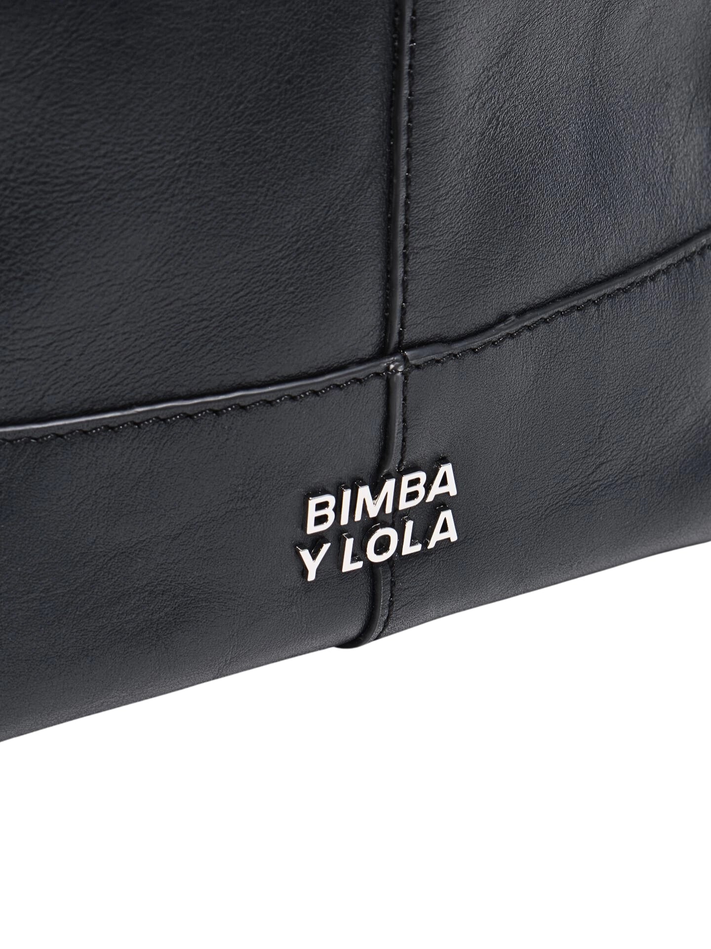 gambar-detail-BYL-Medium-Petroleum-Leather-Paper-Bag