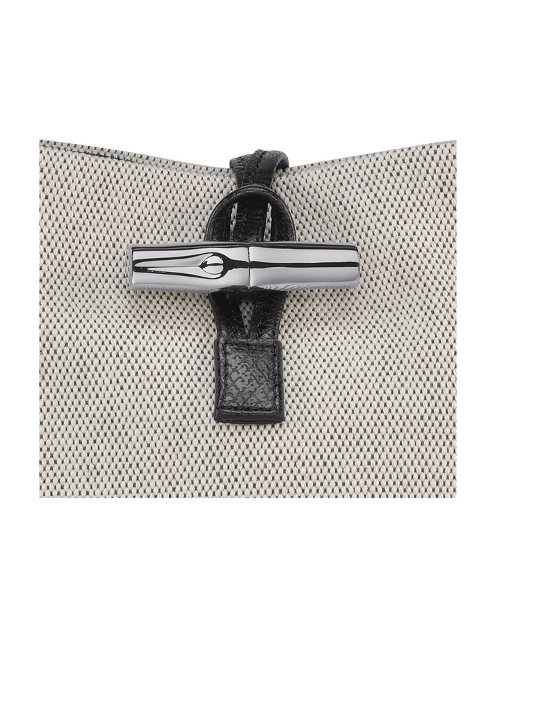 gambar-detail-Longchamp-Essential-XS-Bucket-Bag-Ecru