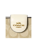 gambar-logo-Coach-Medium-Corner-Zip-Wallet-In-Signature-Canvas-Light-KhakiChalkWEBP
