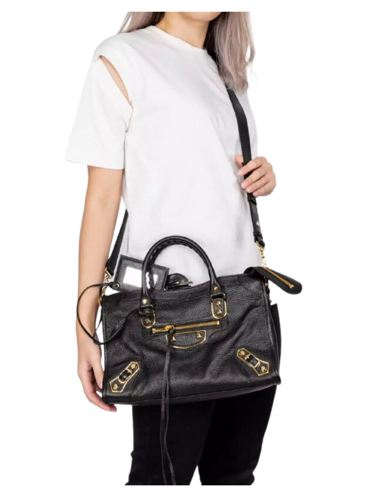 gambar-on-model-Balenciaga-Classic-City-Edge-Small-Black-Ghw