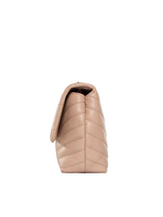 gambar-samping-Tory-Burch-Kira-Chevron-Small-Convertible-Shoulder-Bag-Devond-Sand