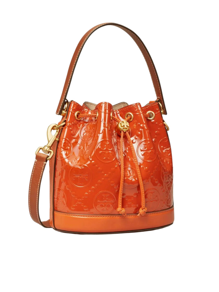 gambar-samping-Tory-Burch-T-Monogram-Patent-Embossed-Bucket-Bag-Spring-Spice