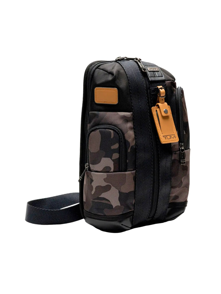 gambar-samping-Tumi-Higgins-Sling-Bag-Camo-Army-Black