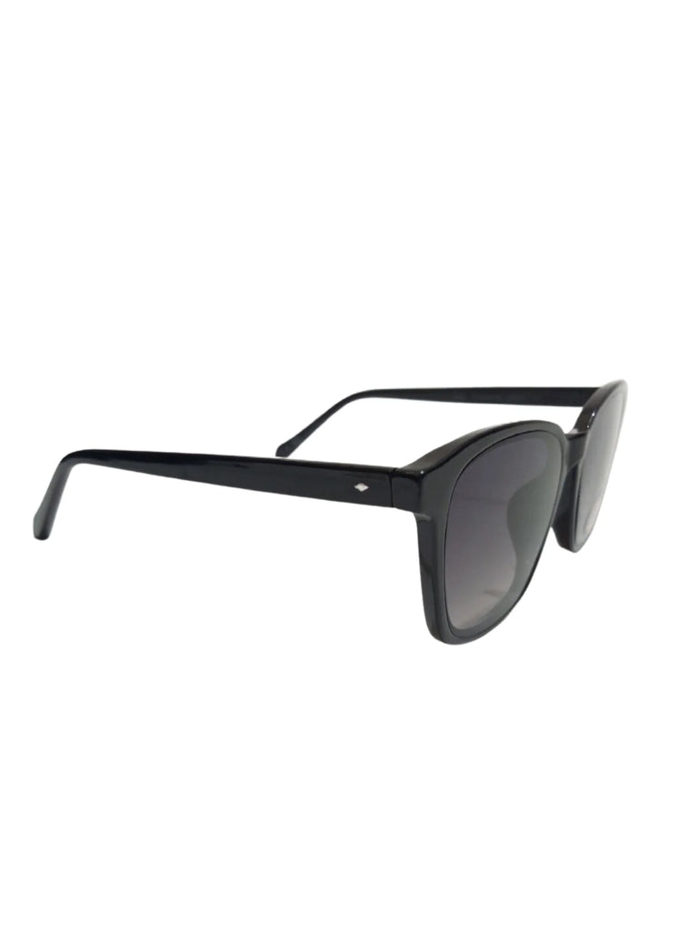 gambar-samping1-Fossil-Square-Sunglasses-BlackWEB