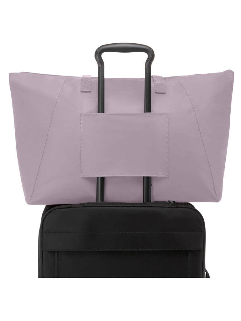 gambar1-Tumi-Voyageur-Just-In-Case-Tote-Lilac