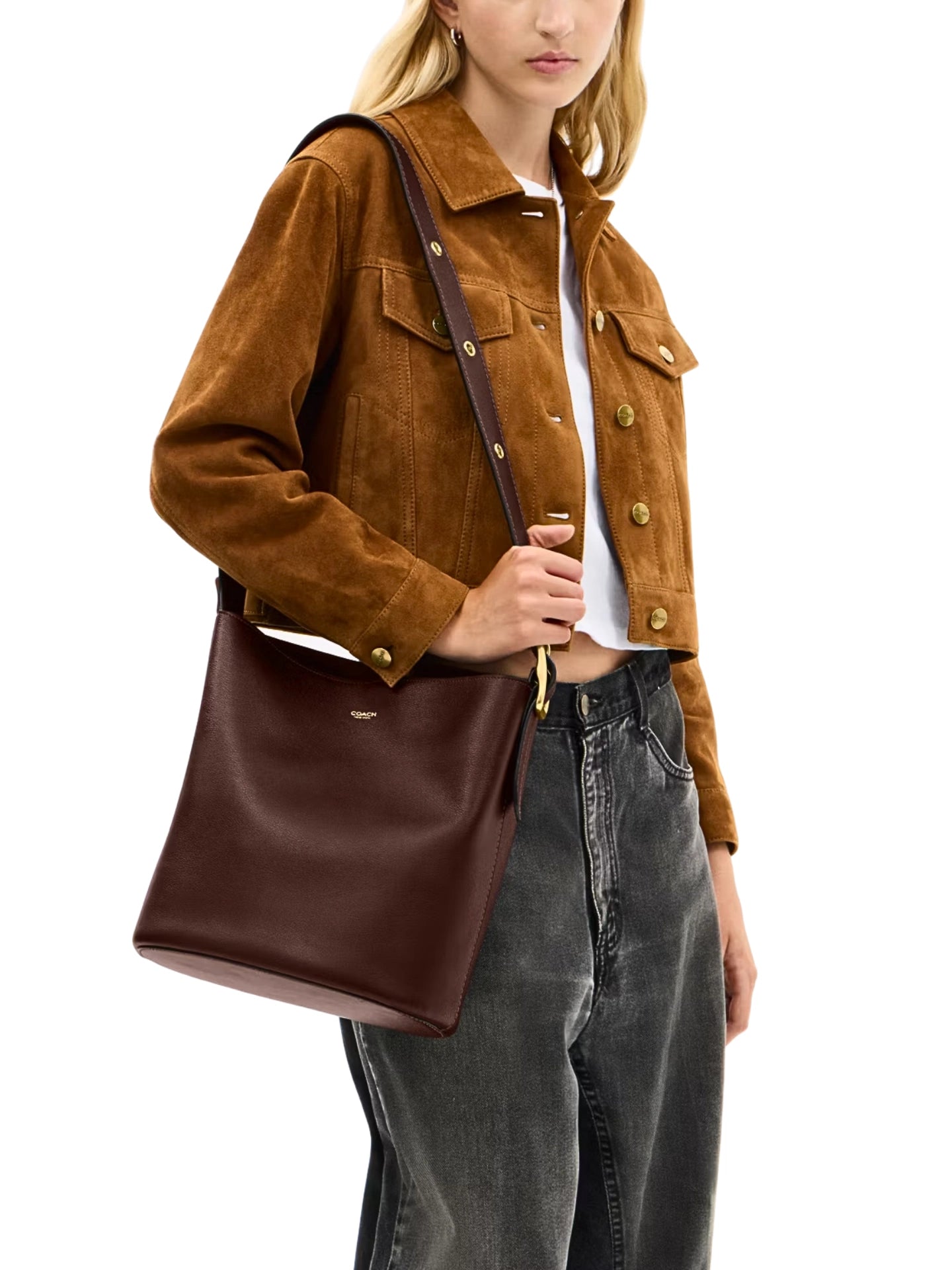on-model-1-Coach-Bleecker-Bucket-Bag-Maple