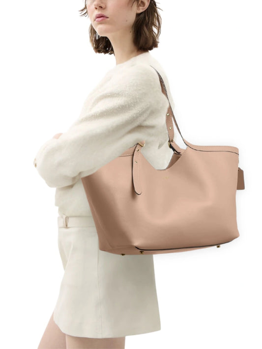 on-model-1-Coach-Gramercy-Tote-Bag-Cream