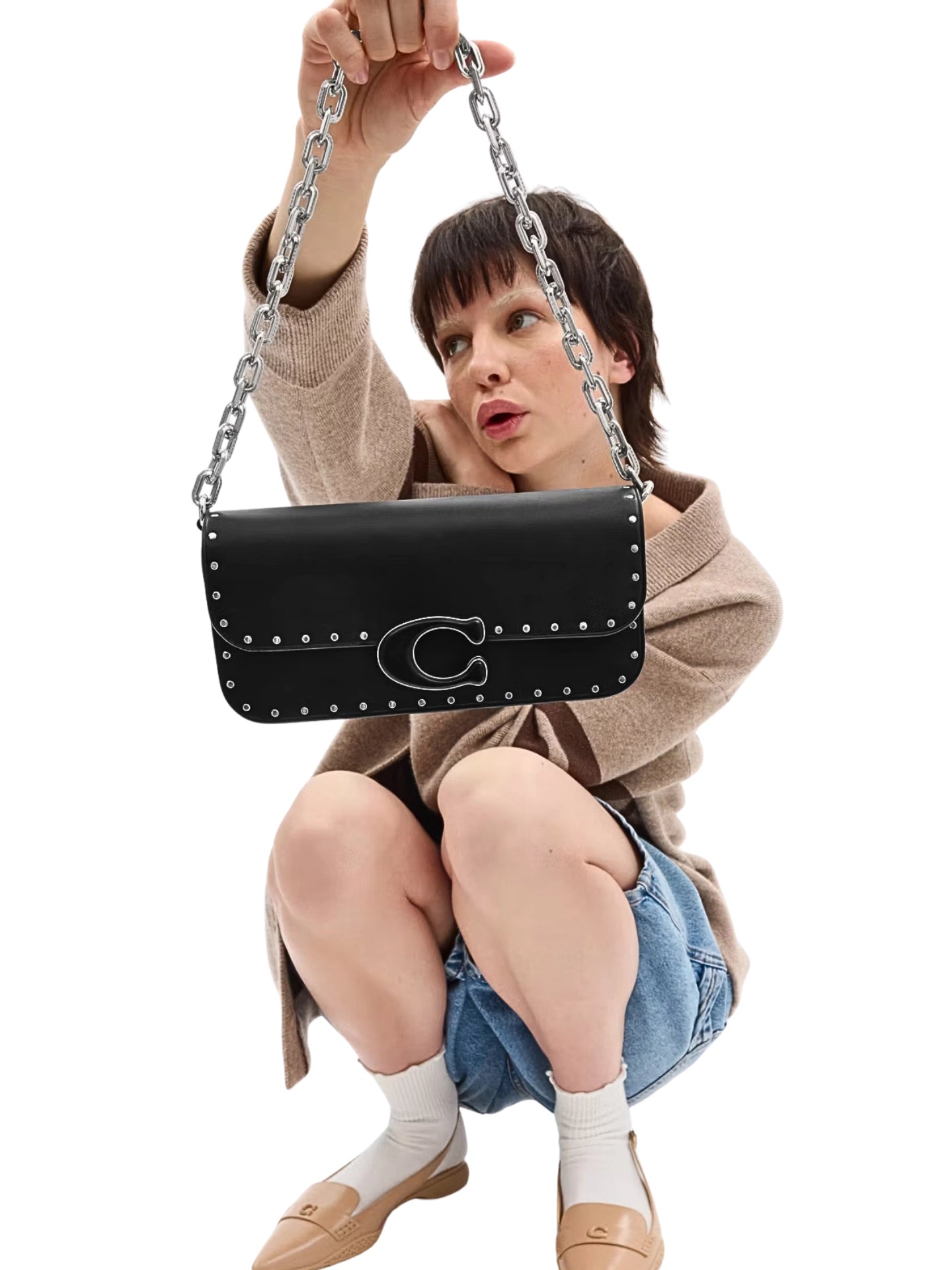 on-model-1-Coach-Idol-Bag-23-With-Rivets-Black