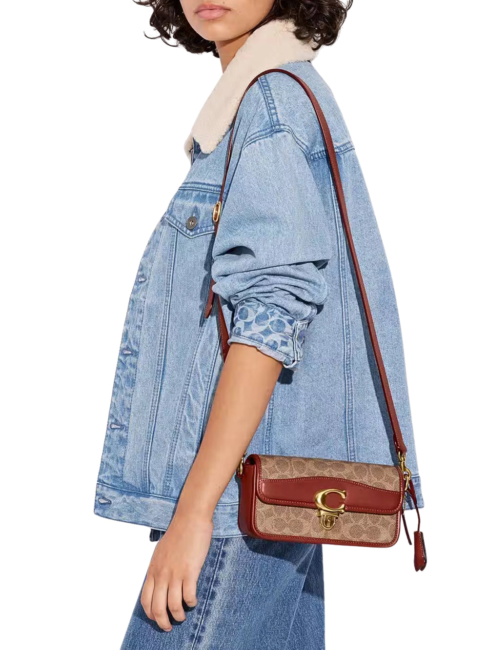 on-model-1-Coach-Studio-Baguette-Bag-In-Signature-Canvas-Tan-Rust