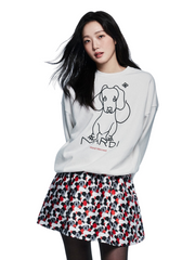 on-model-2-Mardi-Mercredi-Sweatshirt-Ddanji-CH.02-White-Black