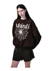 on-model-3-Mardi-Mercredi-Sweatshirt-Flowermardi-Brown-Cream