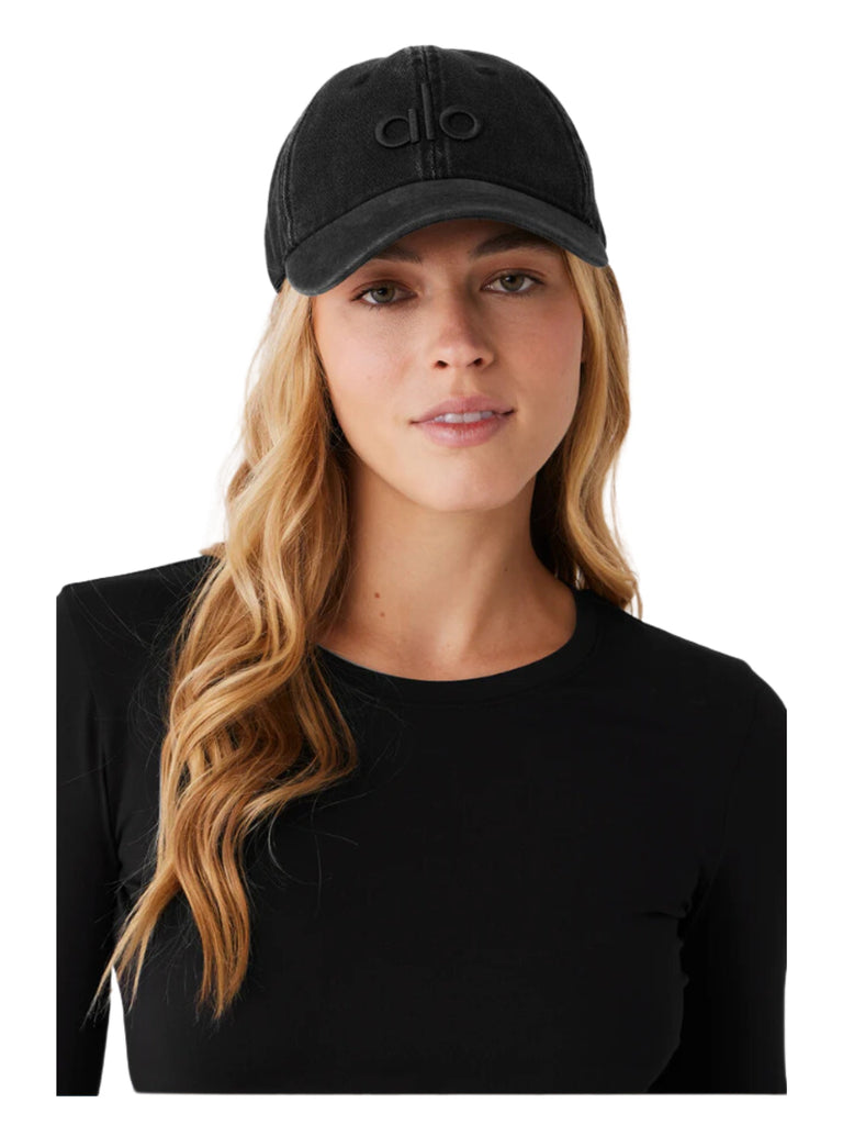 on-model-Alo-Yoga-Washed-Off-Duty-Cap-Vintage-Black