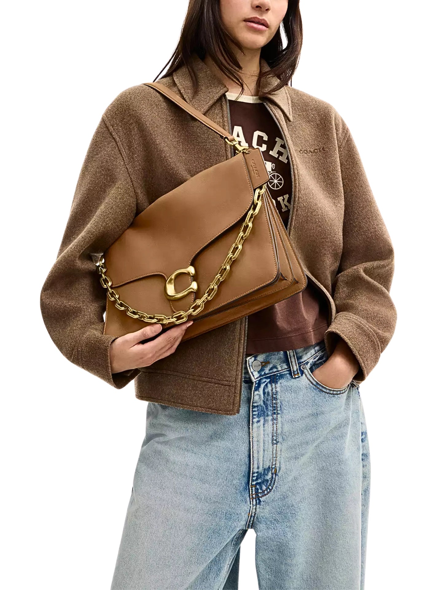 on-model-Coach-Chain-Tabby-Shoulder-Bag-35-Honey-Brown