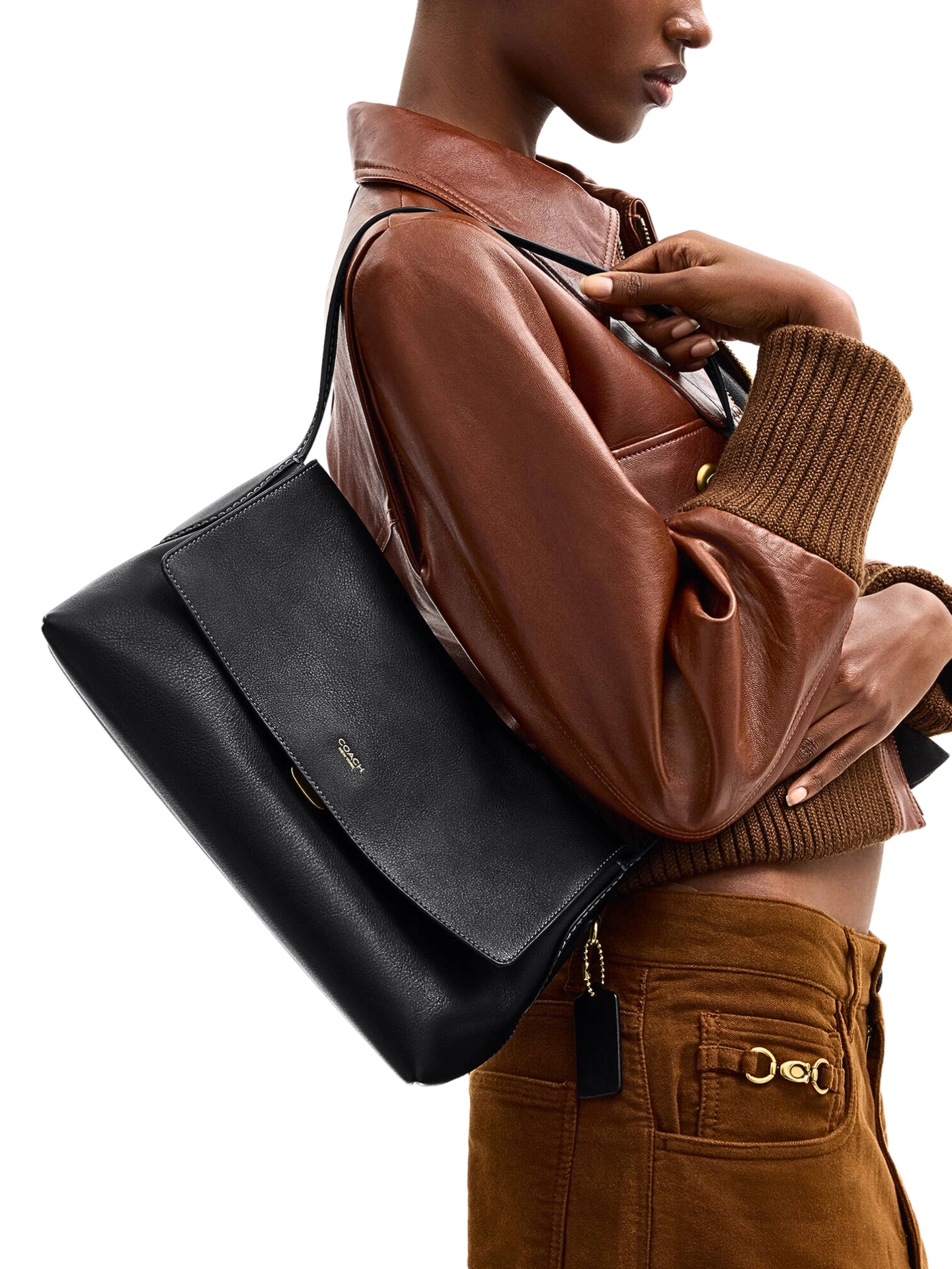 on-model-Coach-Chelsea-Shoulder-Bag-30-Black