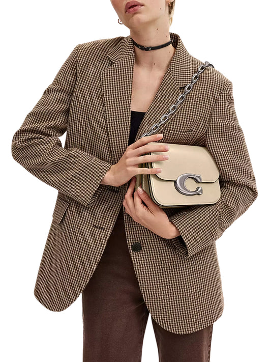 on-model-Coach-Idol-Bag-Ivory