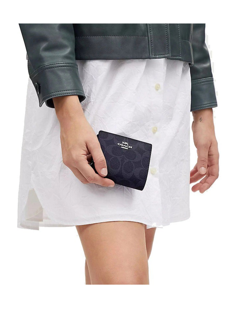 on-model-Coach-Snap-Wallet-In-Signature-PVC-DenimMidnight-Navy