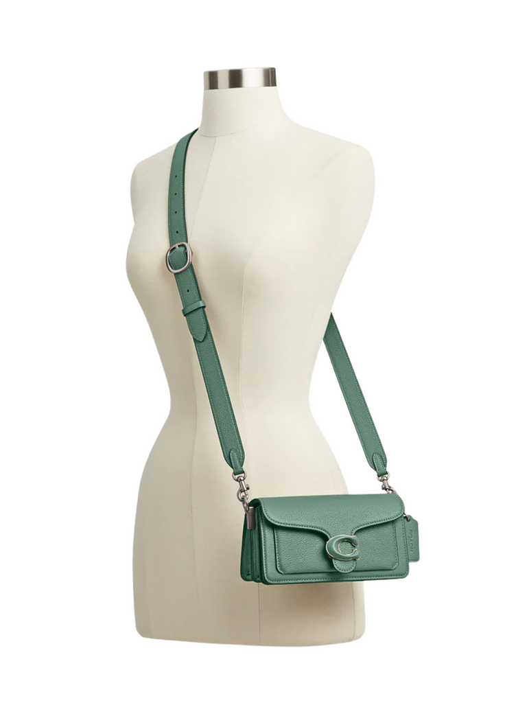 gambar-dalam-Coach-Tabby-Shoulder-Bag-20-Aquamarine