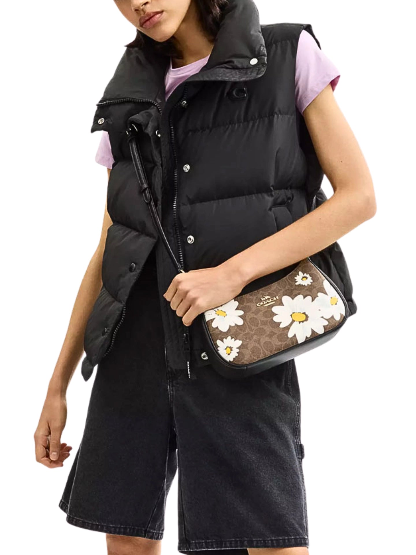 on-model-Coach-Teri-In-Signature-Canvas-With-FloraL-Print-Tan-Multi