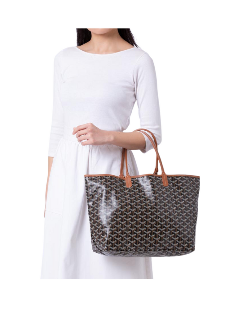 on-model-Goyard-Saint-Louis-PM-Tote-Bag-Black-Tan_1