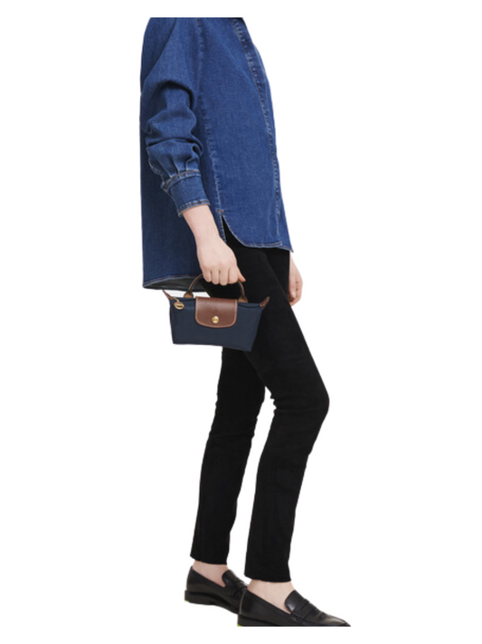 on-model-Longchamp-Le-Pliage--Pouch-With-Handle-Navy