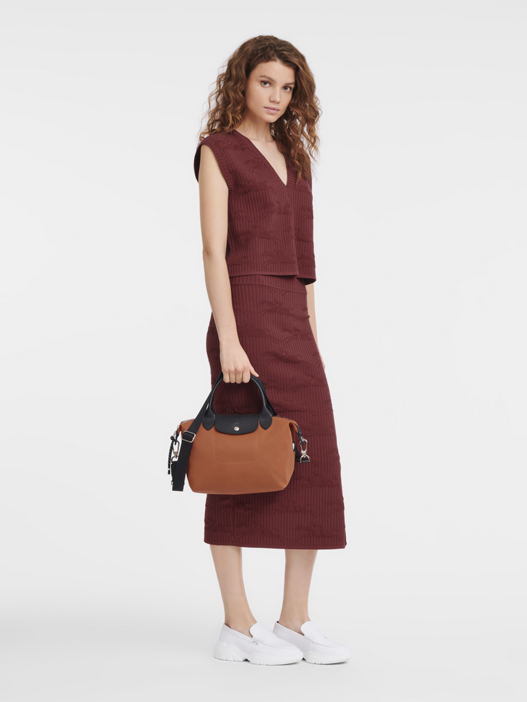 on-model-Longchamp-Le-Pliage-Energy-Small-Top-Handle-Sienna