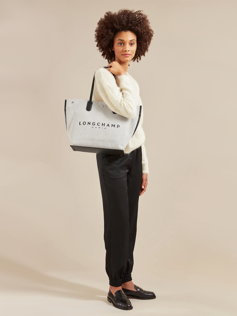 on-model-Longchamp-Roseau-Medium-Tote-Bag-Black