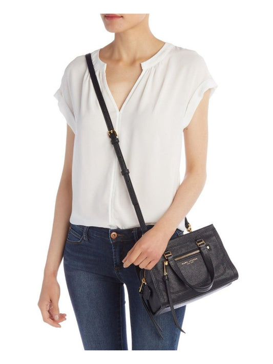       on-model-Marc-Jacobs-M0015022-Mini-Cruiser-Satchel-Bag-Black-Balilene