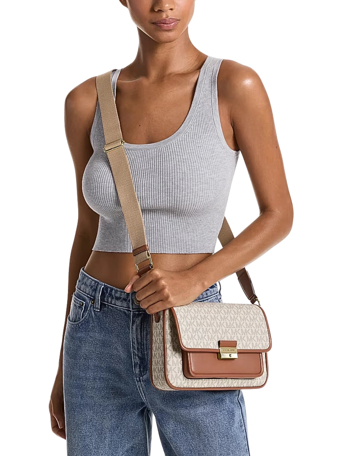 on-model-Michael-Kors-Bradshaw-Medium-Signature-Logo-Messenger-Bag-Vanilla