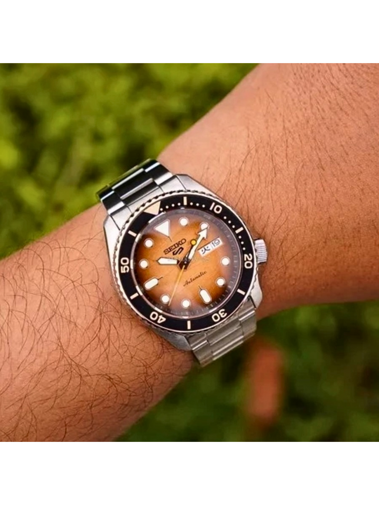 on-model-Seiko-5-Sports-SRPL45K1-Tiger-Exclusive-3rd-Limited-Edition