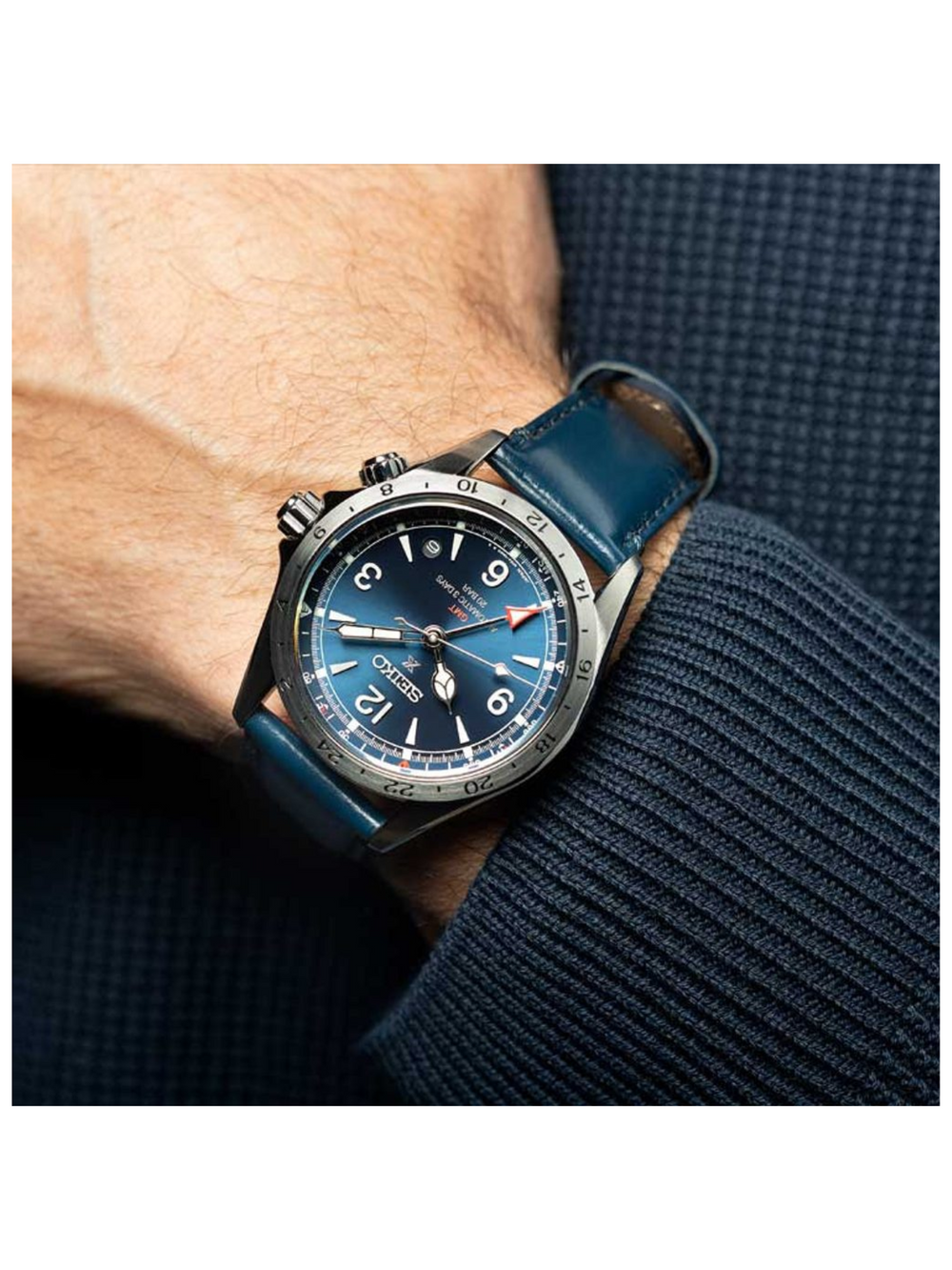 on-model-Seiko-SPB377J1-Alpinist-GMT