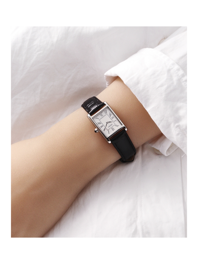 on-model-Seiko-SWR107P1-Classic-Women-Quartz-Leather-Strap-Watch-Silver-Black