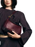 on-model-Smaak-Amsterdam-Cliff-Ladies-Bag-Bordeaux