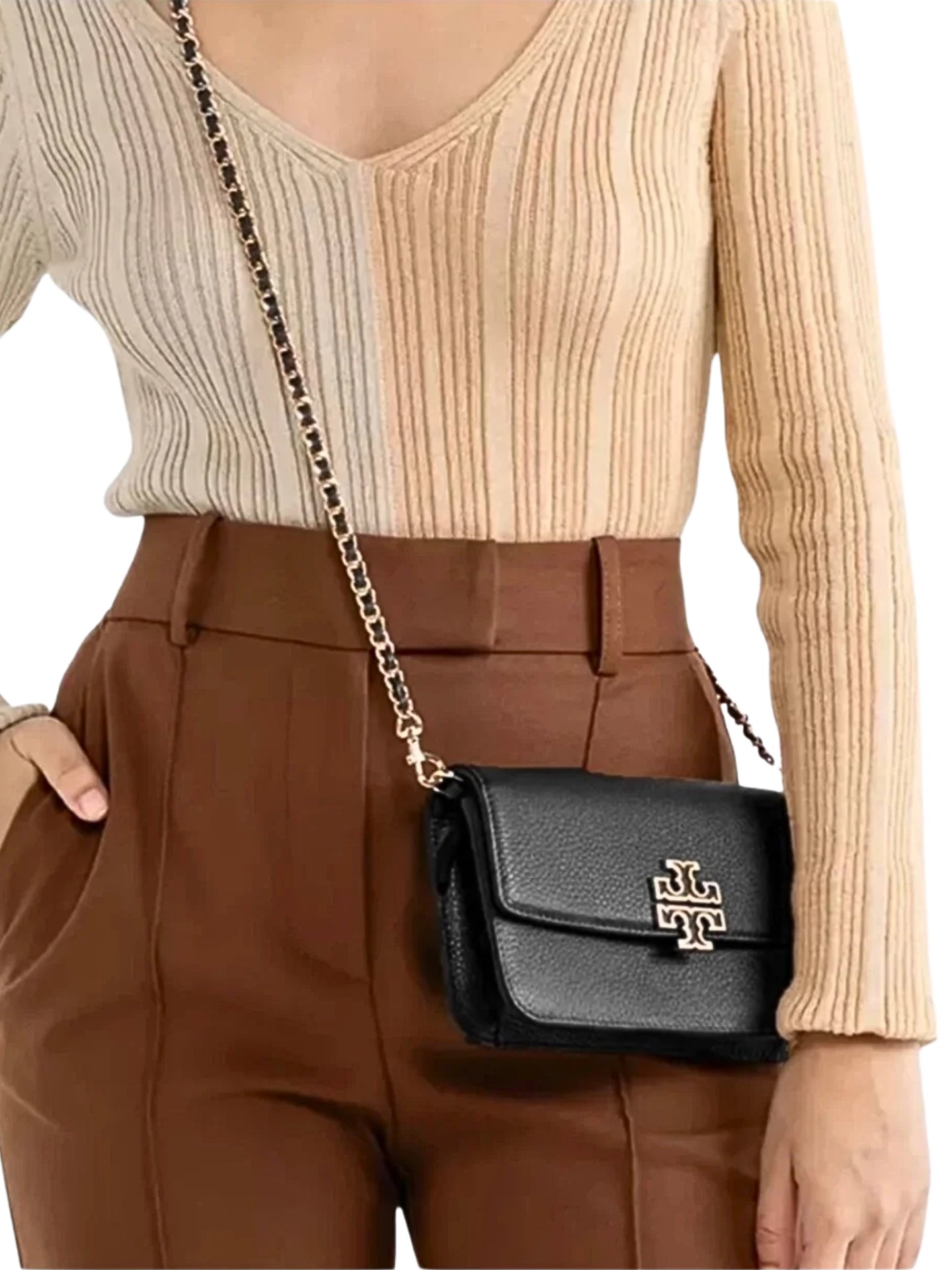 on-model-Tory-Burch-Britten-Chain-Wallet-W-Wristlet-Black