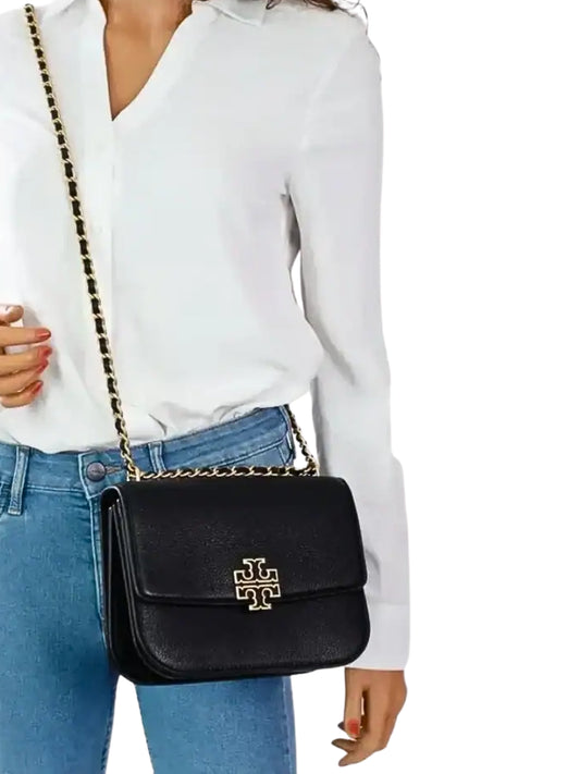 on-model-Tory-Burch-Britten-Small-Adjustable-Shoulder-Bag-Black-balilene