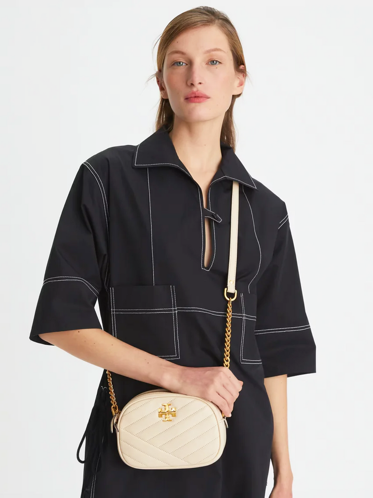 Tory burch kira sales chevron small camera bag