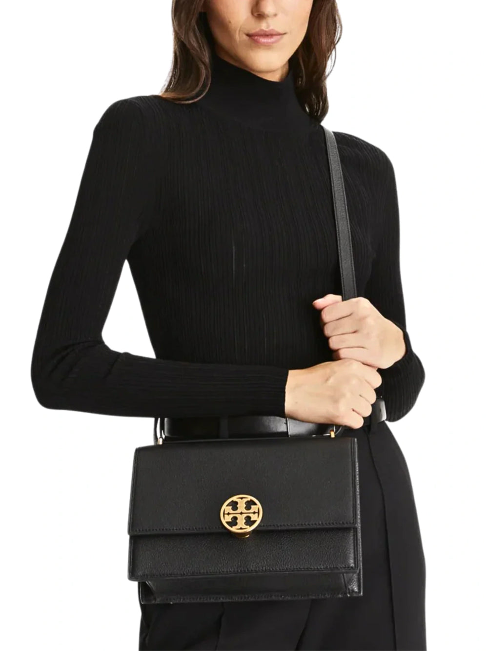 on-model-Tory-Burch-Miller-Shoulder-Bag-Black-balilene