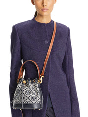 on-model-Tory-Burch-T-Monogram-Jacquard-Bucket-Bag-Tory-Navy
