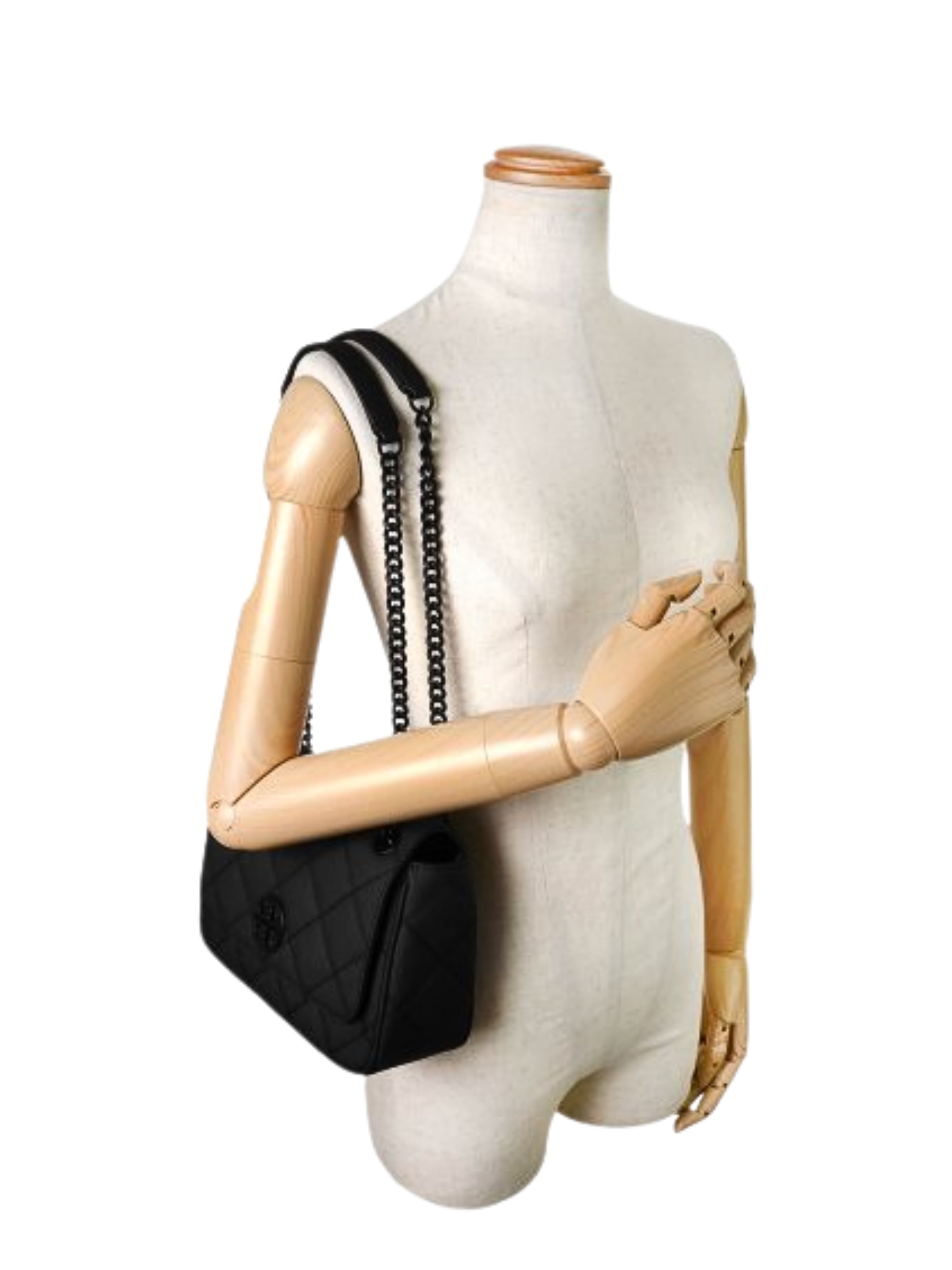 on-model-Tory-Burch-Willa-Matte-Small-Shoulder-Bag-Black
