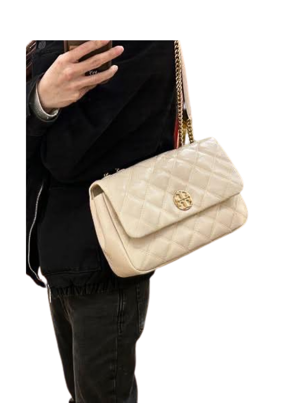 on-model-Tory-Burch-Willa-Shoulder-Bag-Brie