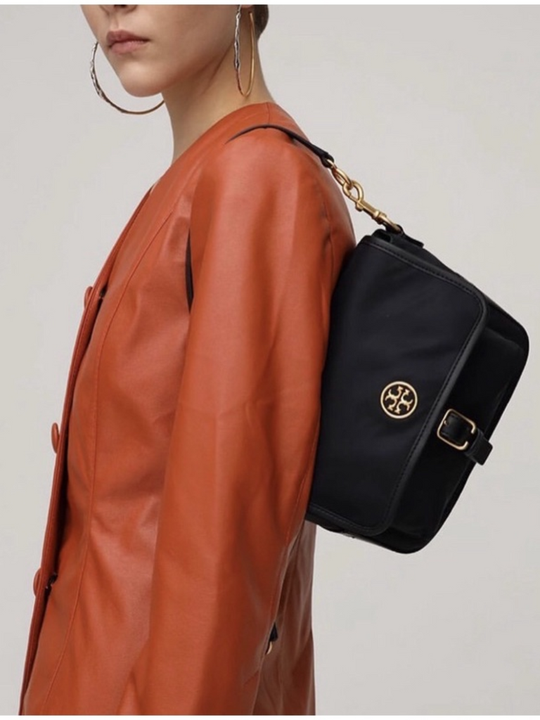 on-model-Tory- Burch- Piper- Nylon- Crossbody- Black